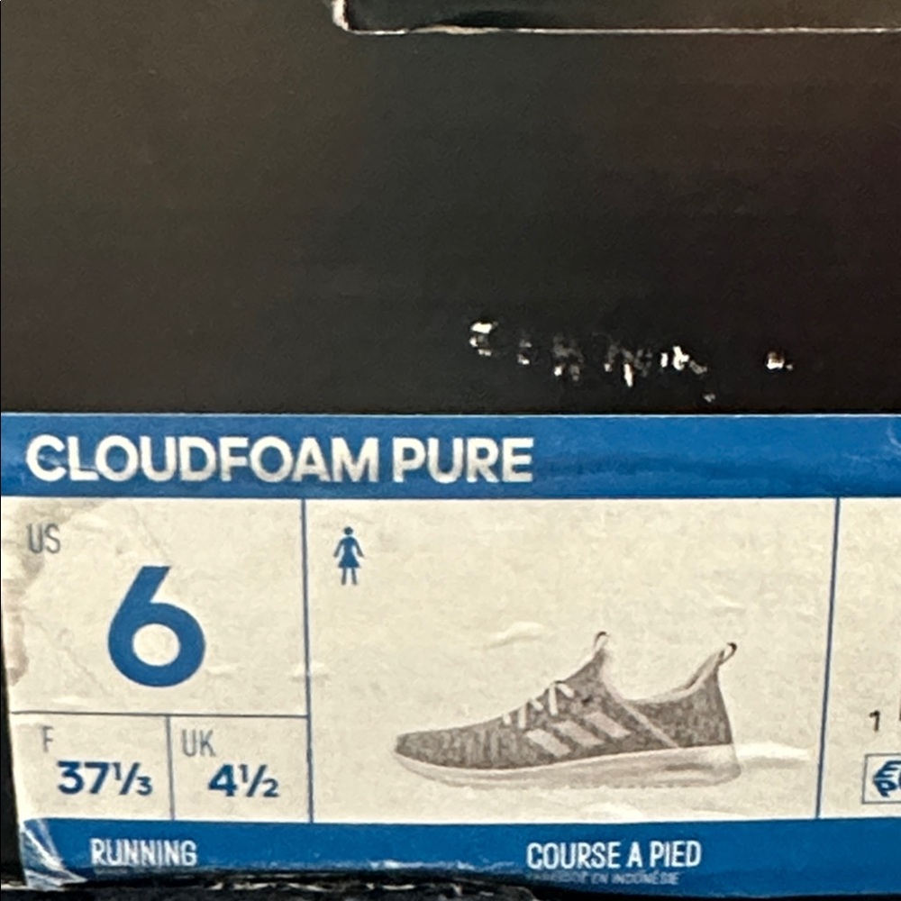 NWT brand new never used cloud foam adidas